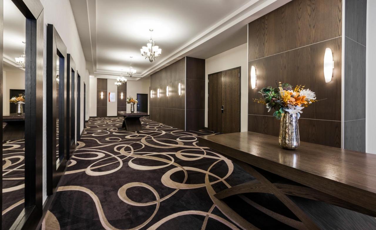Imperia Hotel Et Suites Тербон Экстерьер фото