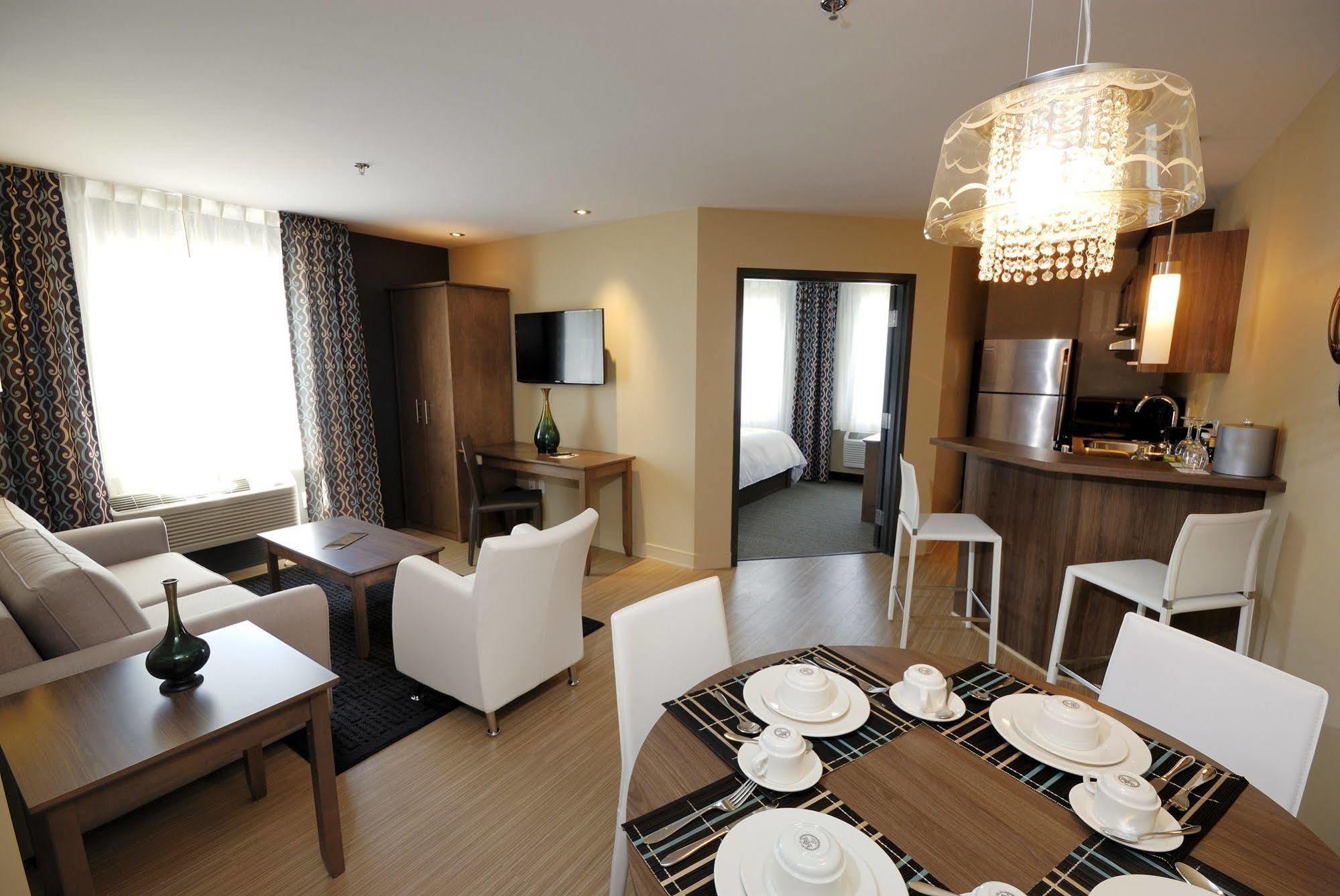 Imperia Hotel Et Suites Тербон Экстерьер фото