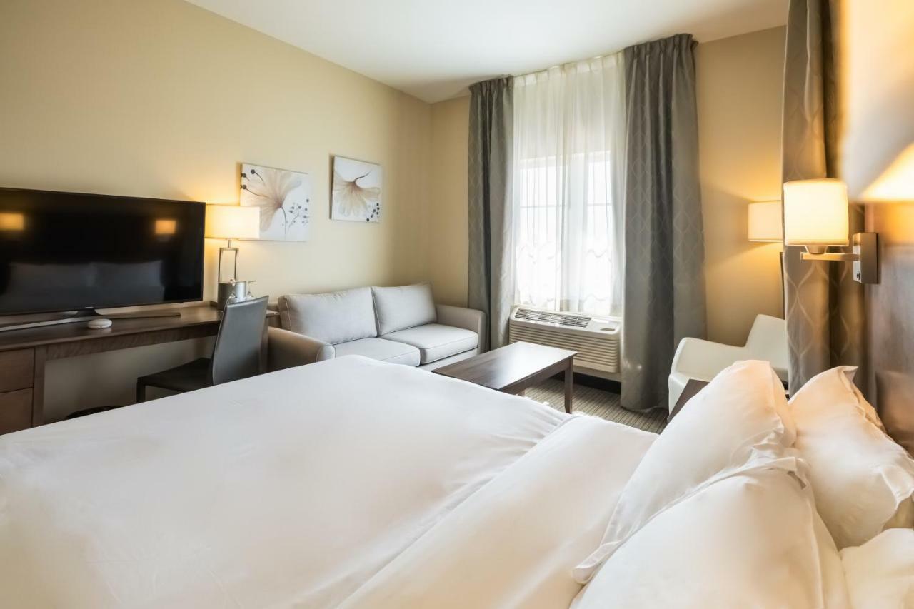 Imperia Hotel Et Suites Тербон Экстерьер фото
