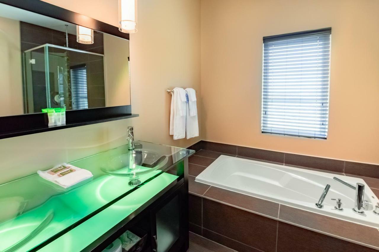 Imperia Hotel Et Suites Тербон Экстерьер фото