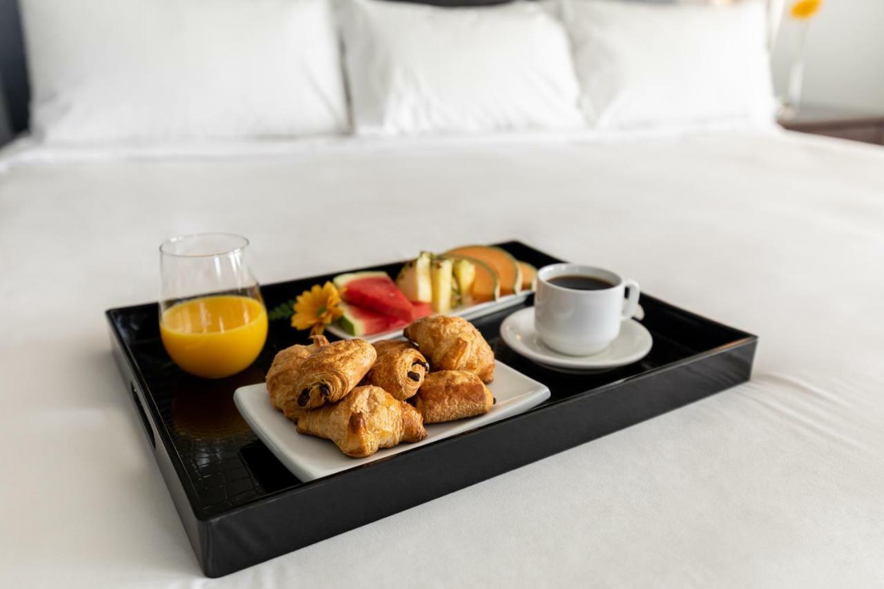 Imperia Hotel Et Suites Тербон Экстерьер фото