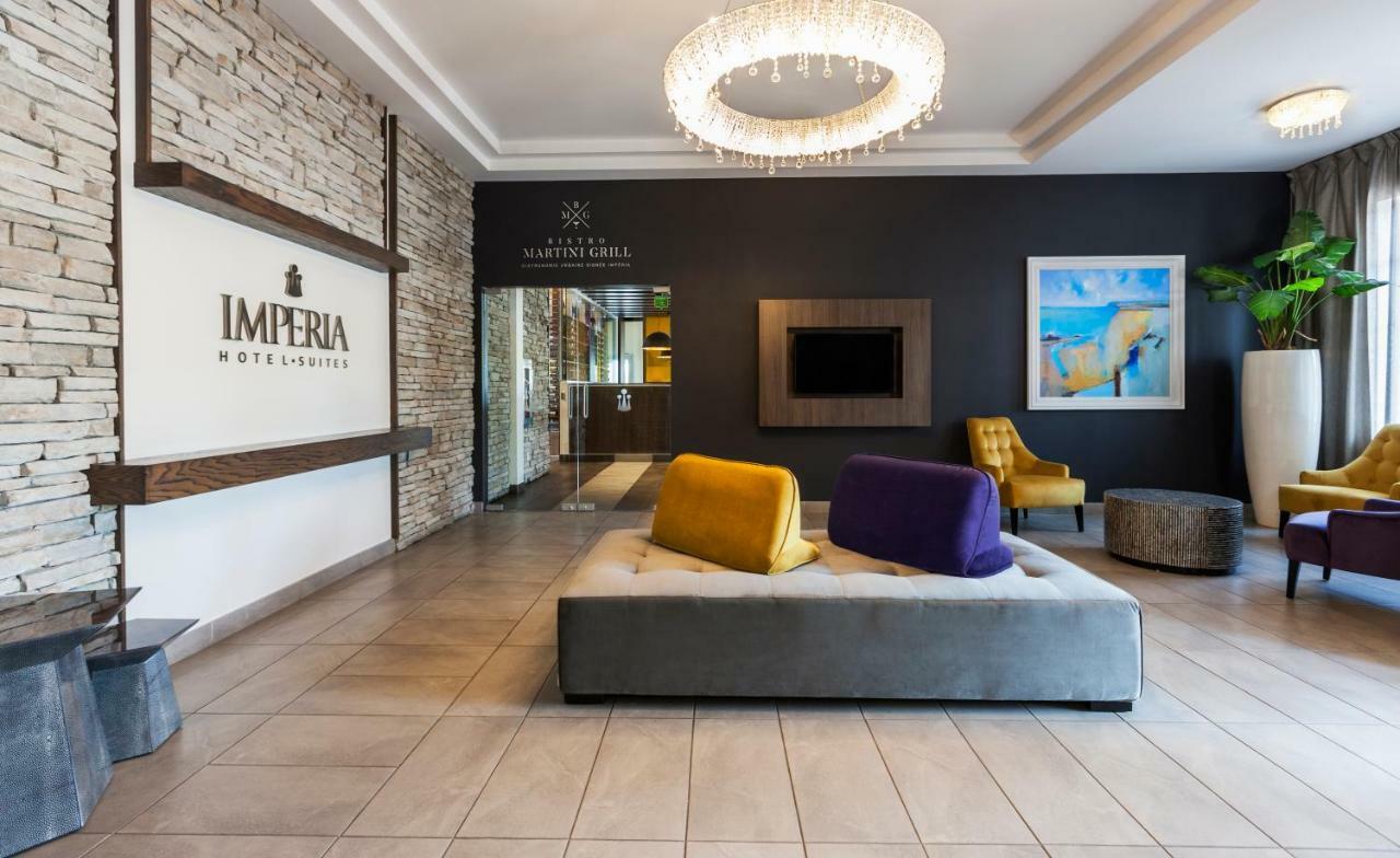 Imperia Hotel Et Suites Тербон Экстерьер фото